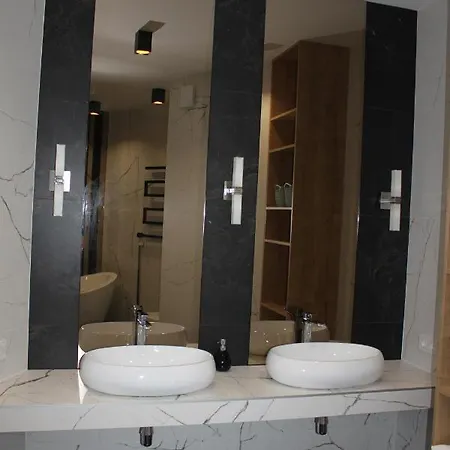 Apartment в аркадии C видом на море ! *