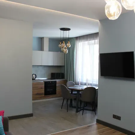 Apartment в аркадии C видом на море !