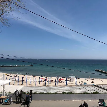 Hotel в аркадии C видом на море ! Odessa