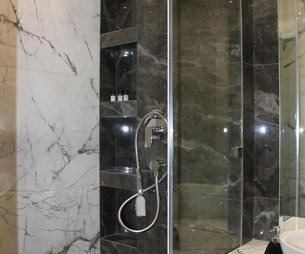 в аркадии C видом на море !