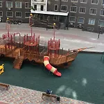 Otel в аркадии C видом на море !
