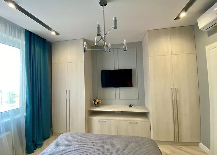 в аркадии C видом на море ! Hotel Odesa